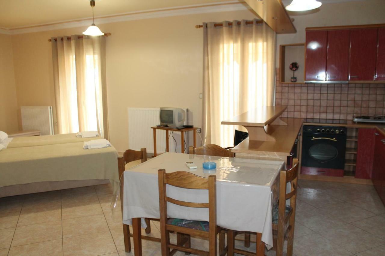 Victoria'S Apartments Dilinata Luaran gambar